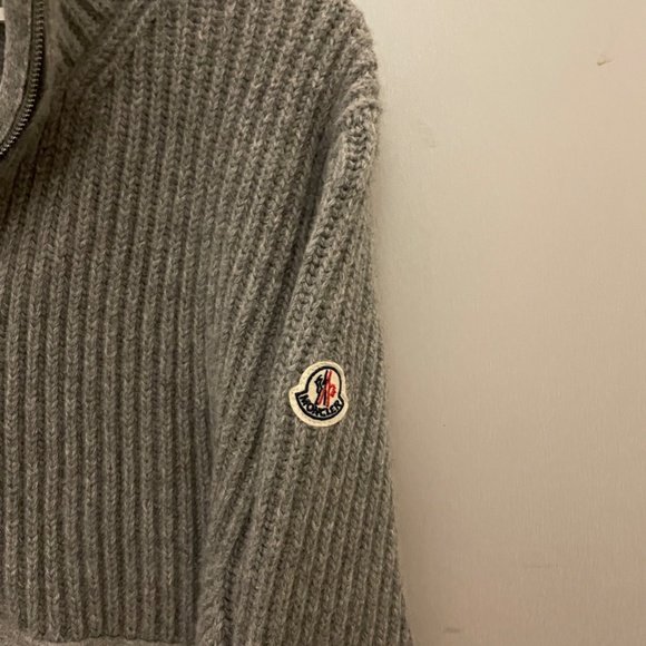 Moncler Sweater - Picture 6 of 8